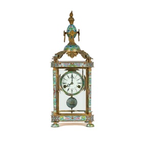 A Chinese Republic Export Cloisonne Mantel Clock