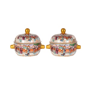 A Pair of Chinese Polychromed Porcelain Bowls with Covers