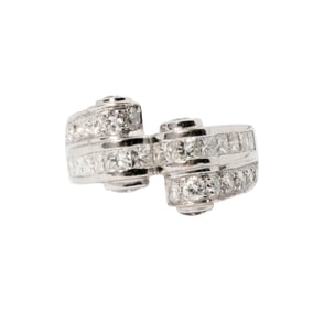 Retro-Style 18 Karat White Gold and Diamond Ring