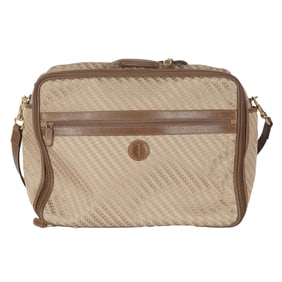 A Gucci Soft Case Travel Bag