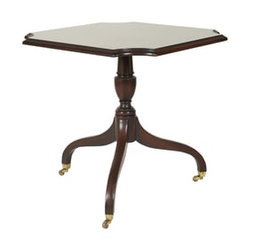 A Kittinger Georgian-Style Mahogany Lamp Table