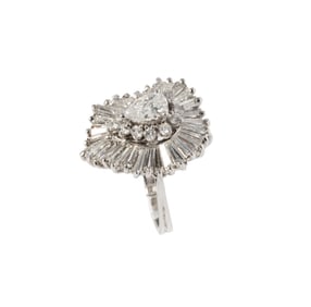 14-KARAT WHITE GOLD DIAMOND BALLERINA RING