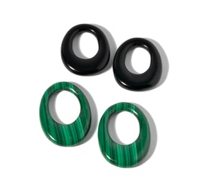 TWO PAIRS OF CARVED MALACHITE AND ONYX OPEN CIRCLE EARRING PENDANTS