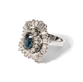 14-KARAT WHITE GOLD SAPPHIRE AND DIAMOND BALLERINA RING