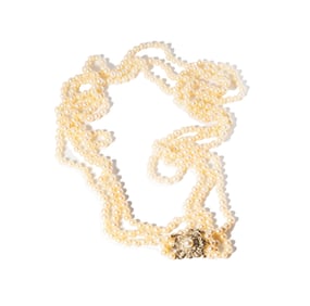 14-KARAT WHITE GOLD THREE STRAND PEARL NECKLACE WITH DIAMOND CLASP