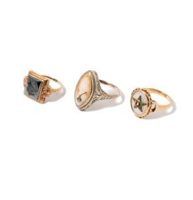GROUP OF THREE GOLD RINGS