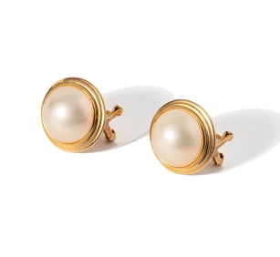 14 KARAT YELLOW GOLD MABE PEARL EARRINGS