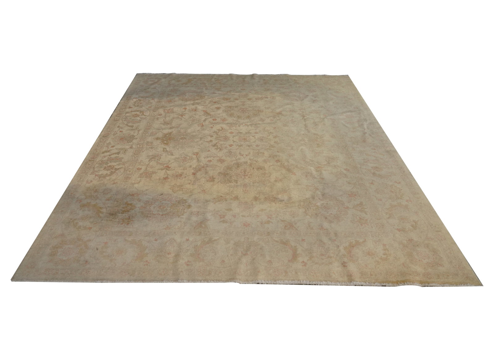 A Persian-Style Rug: wool; machne-made 11'9" x 9'1"Notes: This item does not qualify for in-house shipping. Please see our preferred shippers' list for quotes or arrange for local pickup. https://www.abell.com/buy-sell/ho