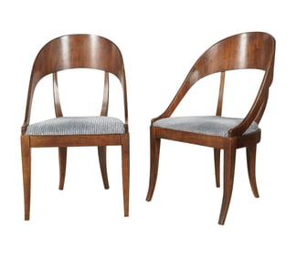 A Pair of Thomasville Spoon-Back Chairs