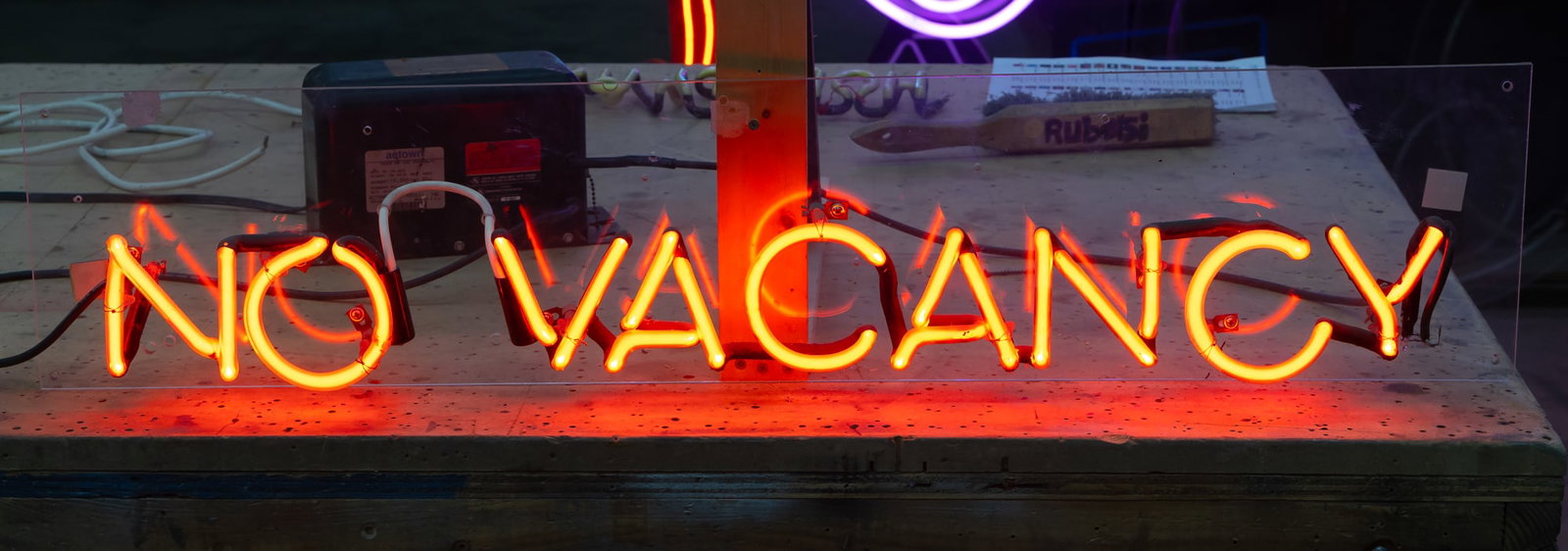 No Vacancy Red Neon Sign: mounted to plexiglass backing; transformer included; Overall: 9 x 41 in. (22.9 x 104.1 cm.); Notes: This neon sign was featured in several notable film and television productions, including Glee, 911