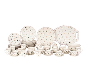 A Villeroy and Boch Petite Fleur Porcelain Service