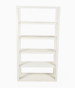 A Contemporary Bookshelf / Etagere