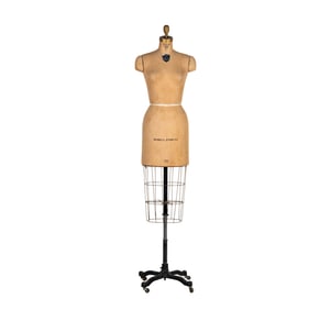 Vintage Wolf Model Form Co. Dress Mannequin