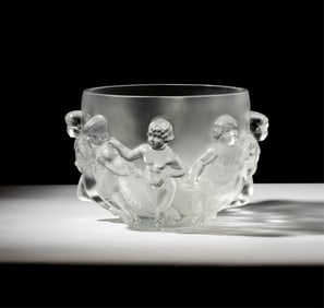 A Lalique Luxembourg Glass Center Bowl