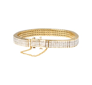 18 Karat Yellow Gold Diamond Bracelet