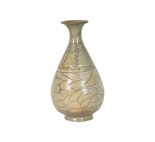 A Korean Incised Ceramic Vase