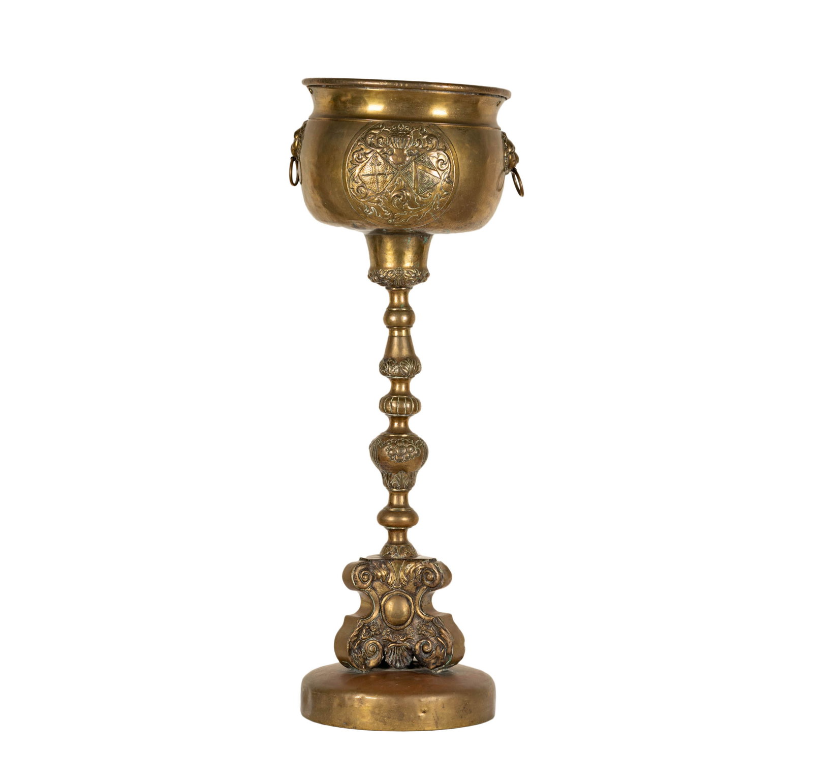 A Brass Jardiniere: with lion's mask handles; Notes: This item does not qualify for in-house shipping. Please see our preferred shippers' list for quotes or arrange for local pickup. https://www.abell.com/buy-sell/how-to