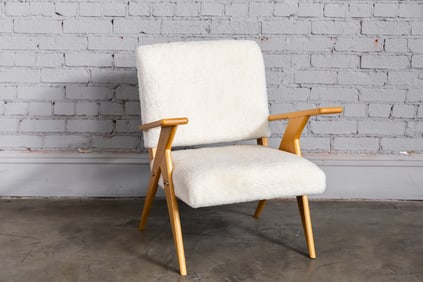 Adesso Imports Studio Line: Mid Century Modern-Style Armchair