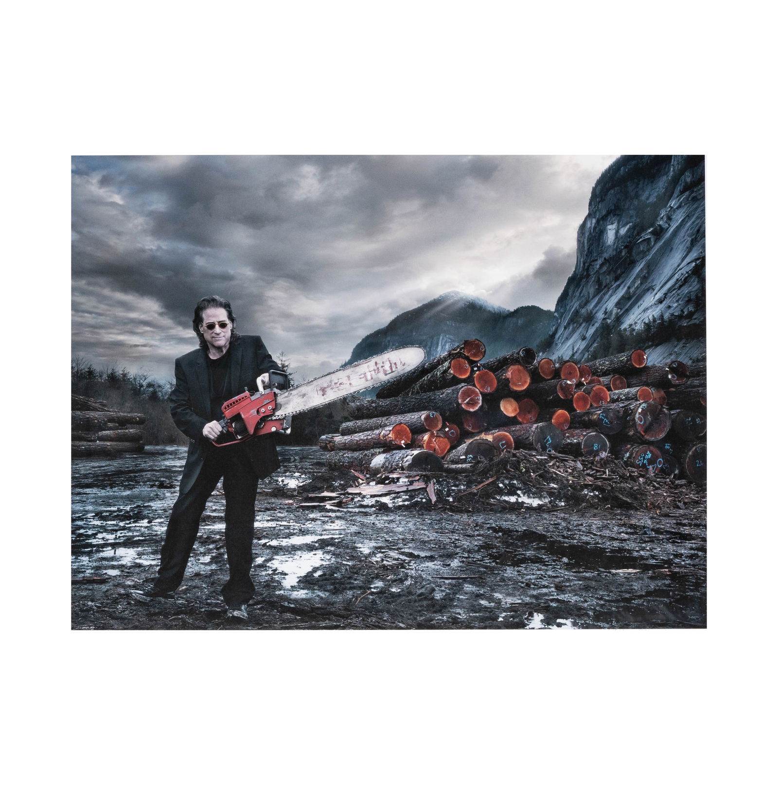 Richard Lewis, Snickers Logging Photograph (1 of 9)