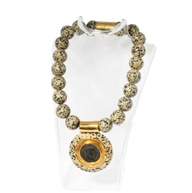 Elizabeth Gage, 18-Karat Yellow Gold Hardstone Coin Pendant Necklace