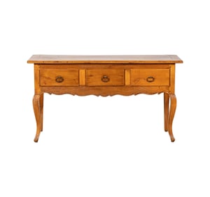 A French Provincial Table