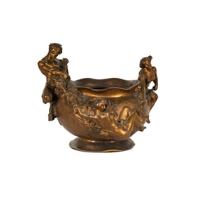 A French Art Nouveau Bronze Jardiniere