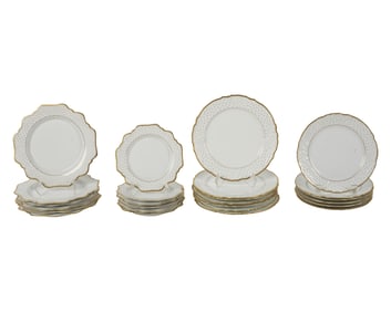 A Set of Anna Weatherley Designs Porcelain Plates