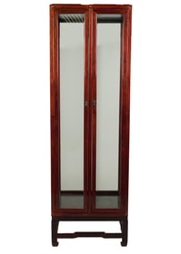 Larry Flynt: An Asian-Style Showcase