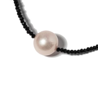14 Karat Yellow Gold, Cultured Southsea Pearl and Onyx Necklace