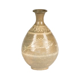 A Korean 'Fish' Celadon Glaze Vase
