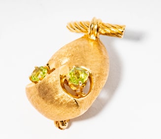 Birk, 14 Karat Yellow Gold Peridot Owl Brooch