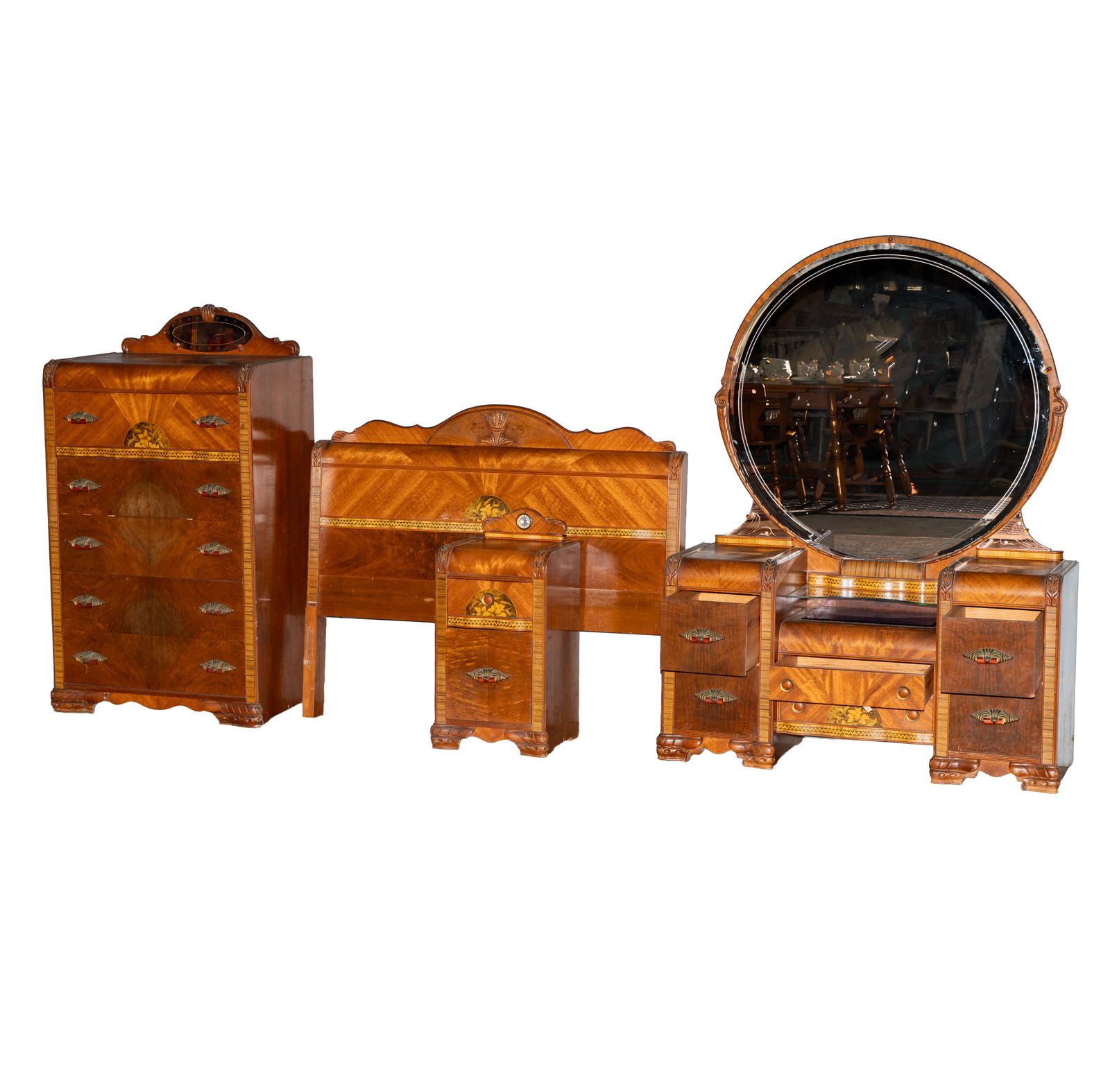 An Art Deco Waterfall Bedroom Suite (1 of 10)