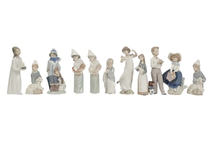 Eleven Lladro Porcelain Figurines