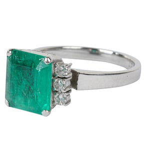 Platinum, Emerald, and Diamond Ring