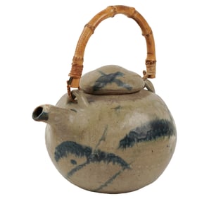 Toshiko Takaezu, American/Japanese 1922-2011, Teapot
