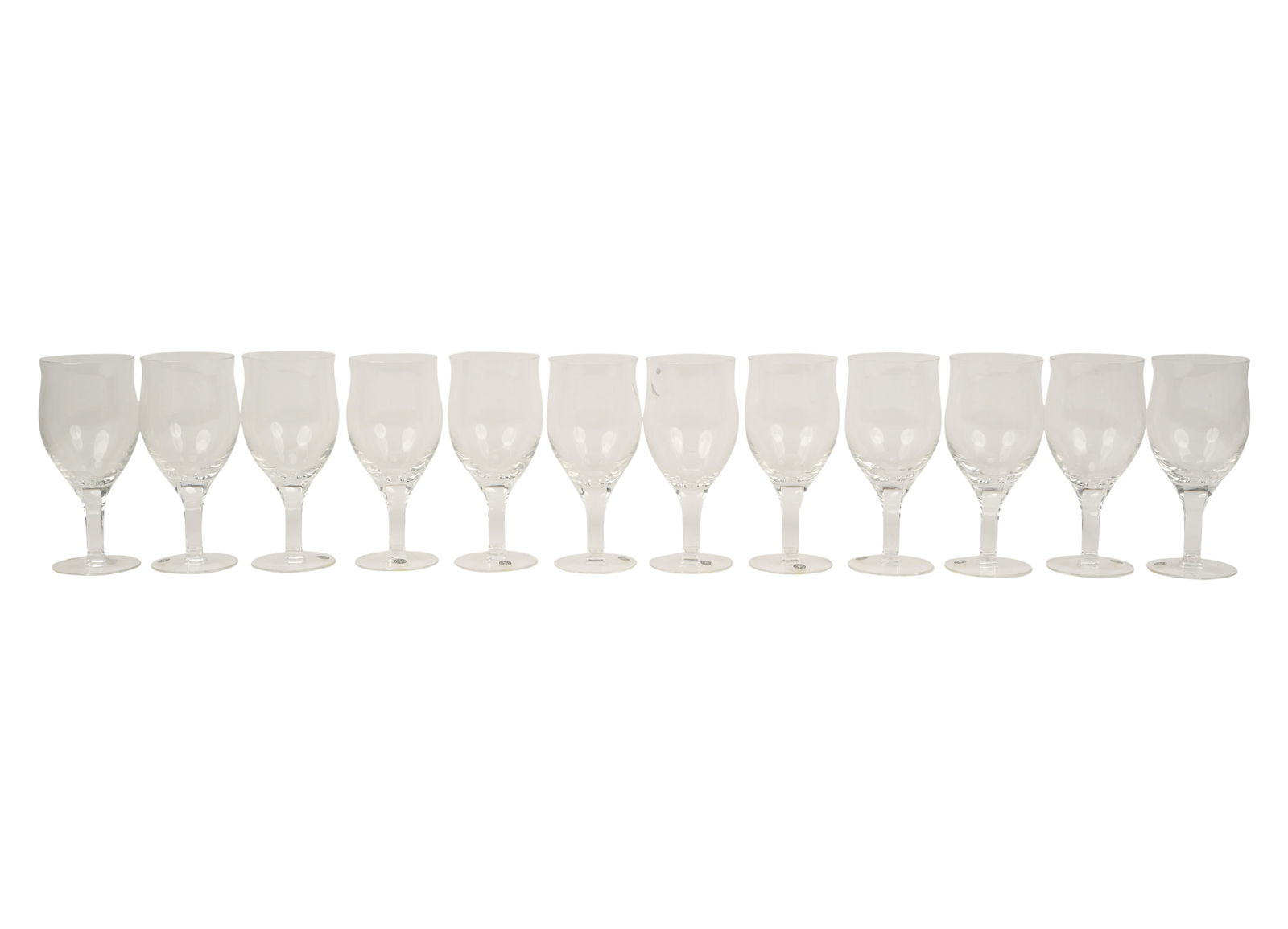 12 Steuben Crystal Water Goblets (1 of 9)