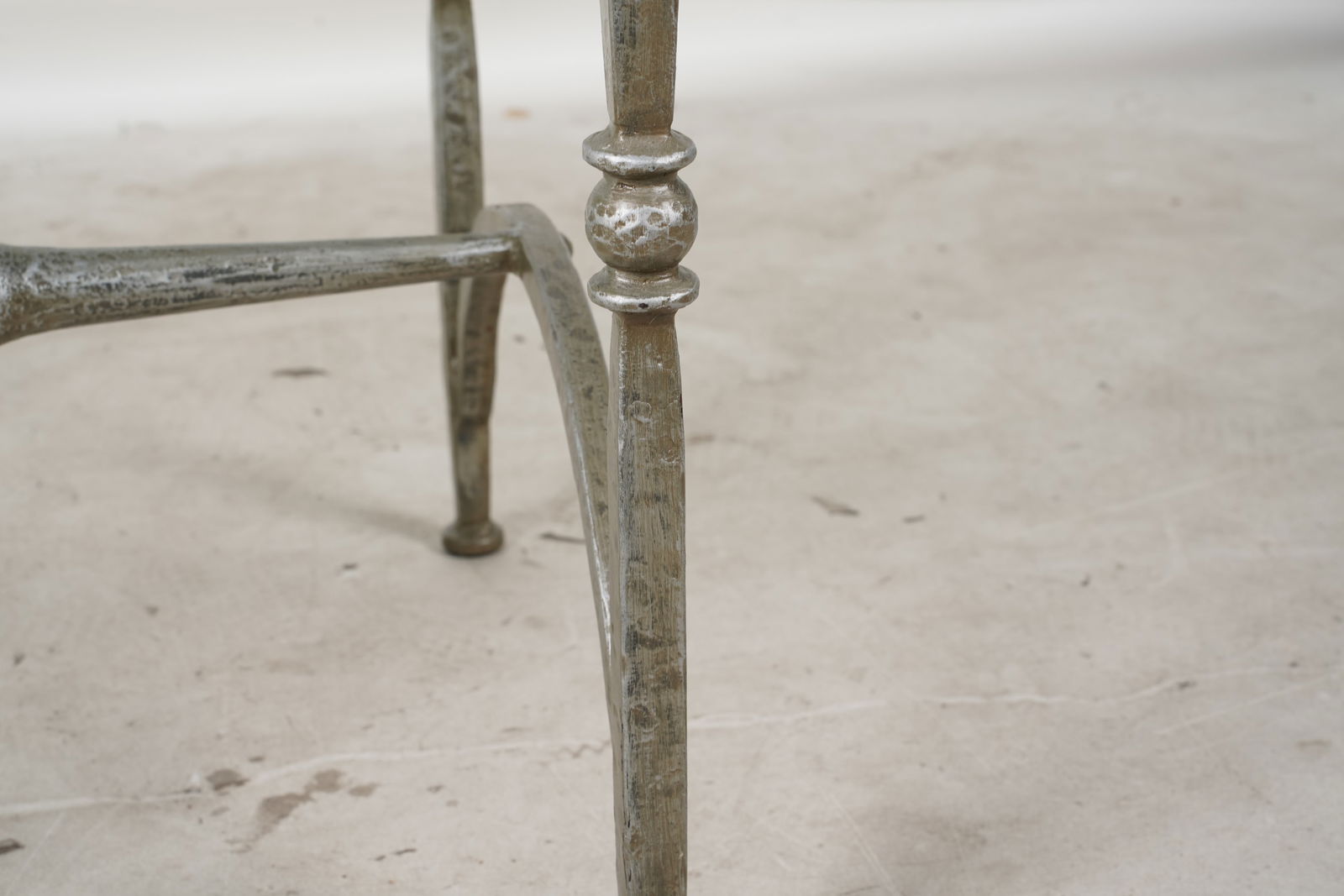 A Metal Rectangular Side Table - 4