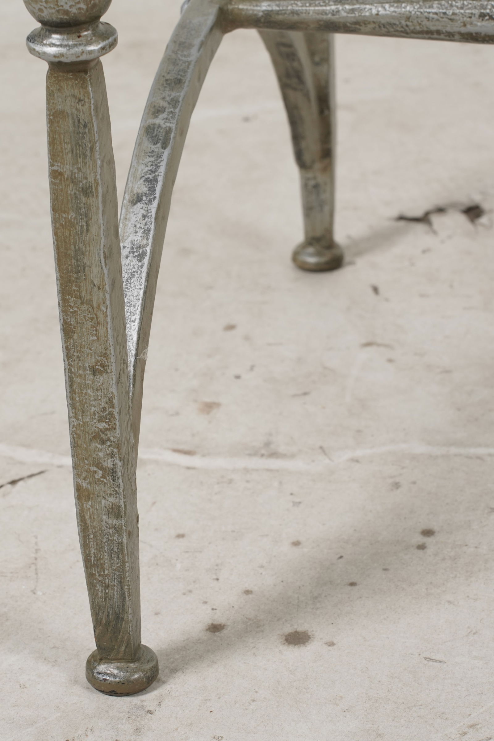 A Metal Rectangular Side Table - 6