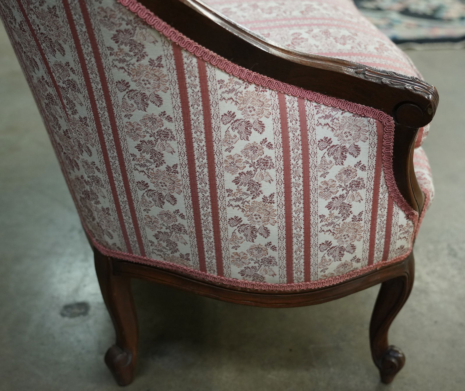 A Rococo-Style Settee - 9