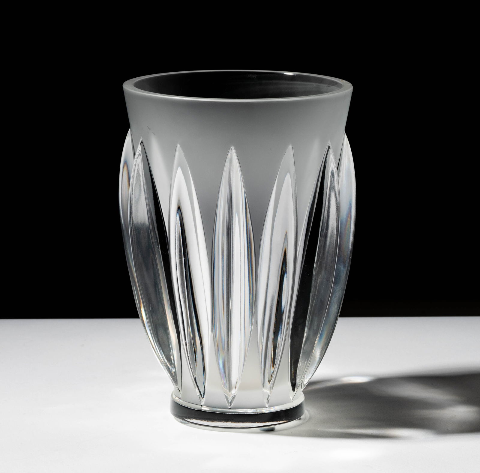 A Lalique Glass Courchevel Vase (1 of 7)