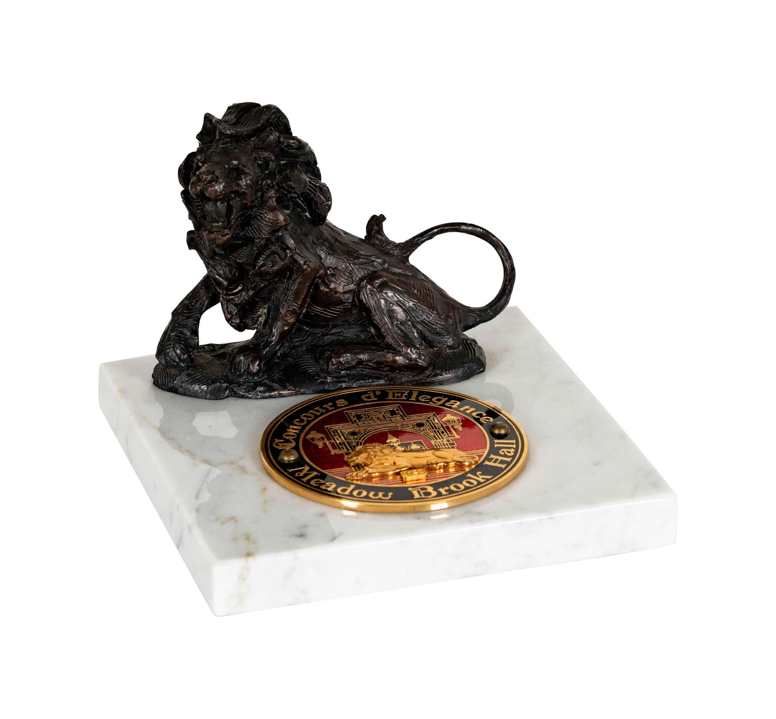 Meadow Brook Hall Concours d'Elegance Trophy: 2001, a bronze lion mounted to a marble base, the lion signed to bronze "La Braun," and dated 2001, Total: 4.5 x 6 x 6 in. 