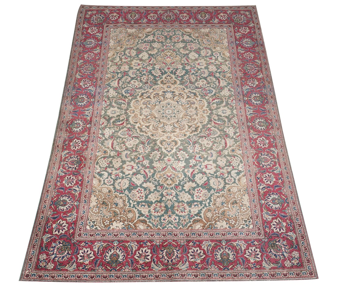 A Persian-Style Rug 4'3" x 6'10" (1 of 9)