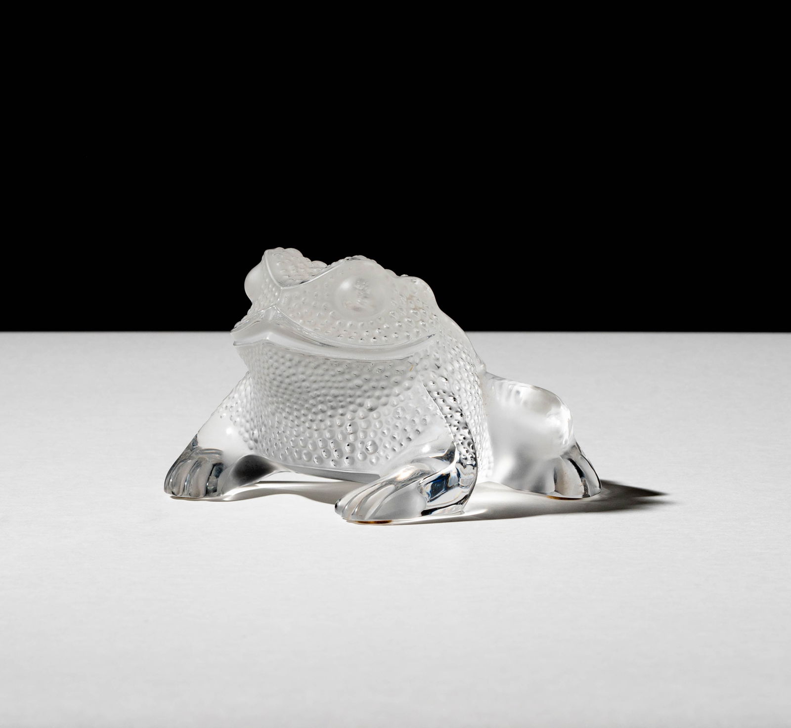 A Lalique Glass Frog Figure (1 of 7)