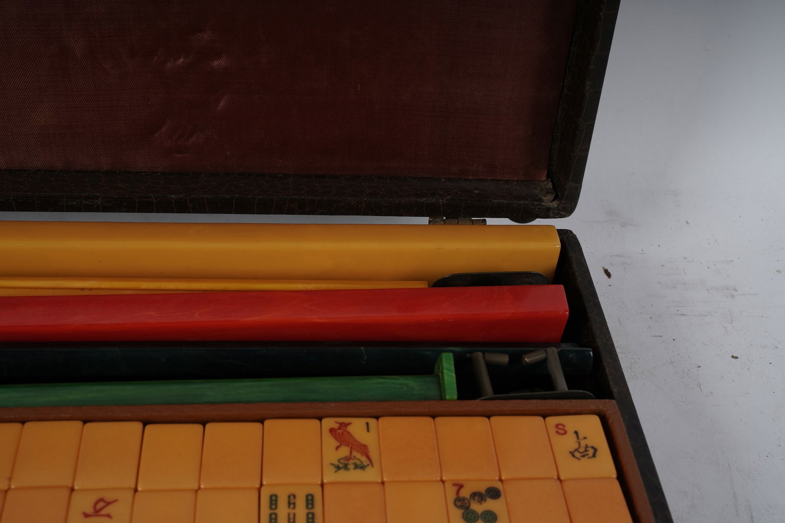 Bakelite Mahjong Set in Case - 5