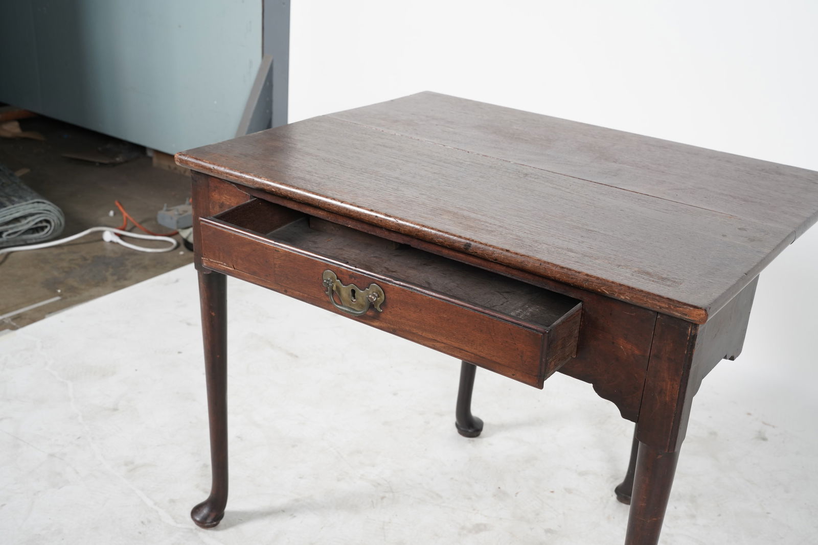 Queen Anne Gateleg Table - 5