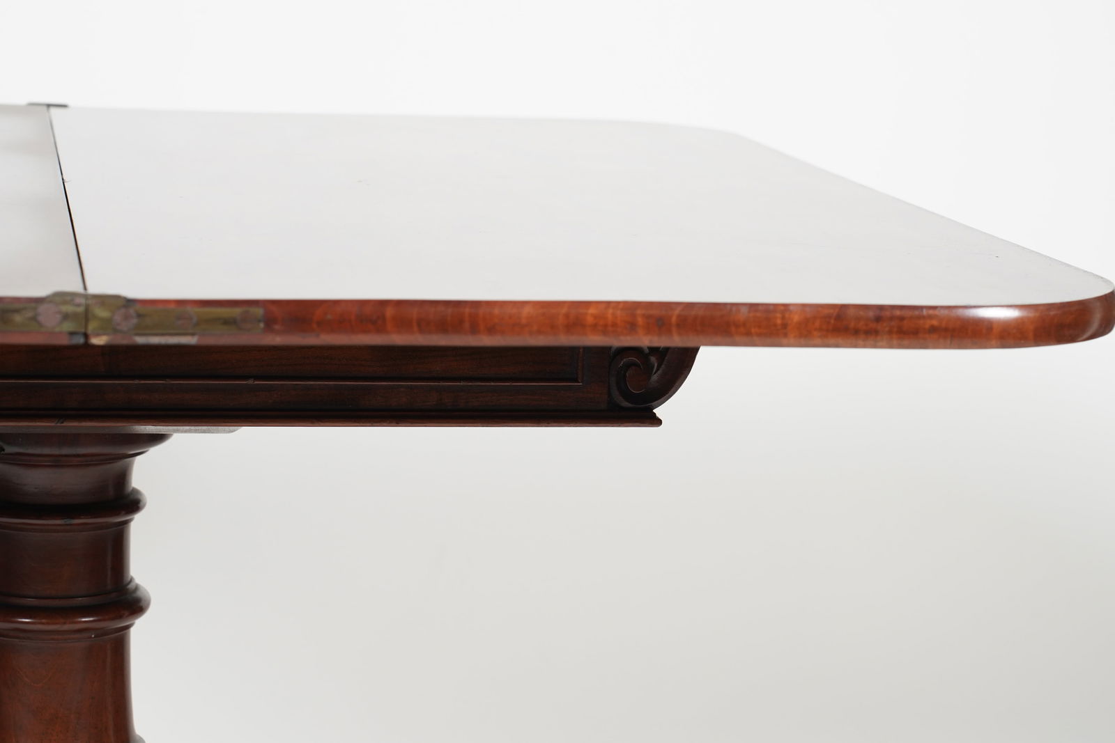 Late Classical Mahogany Game Table - 3