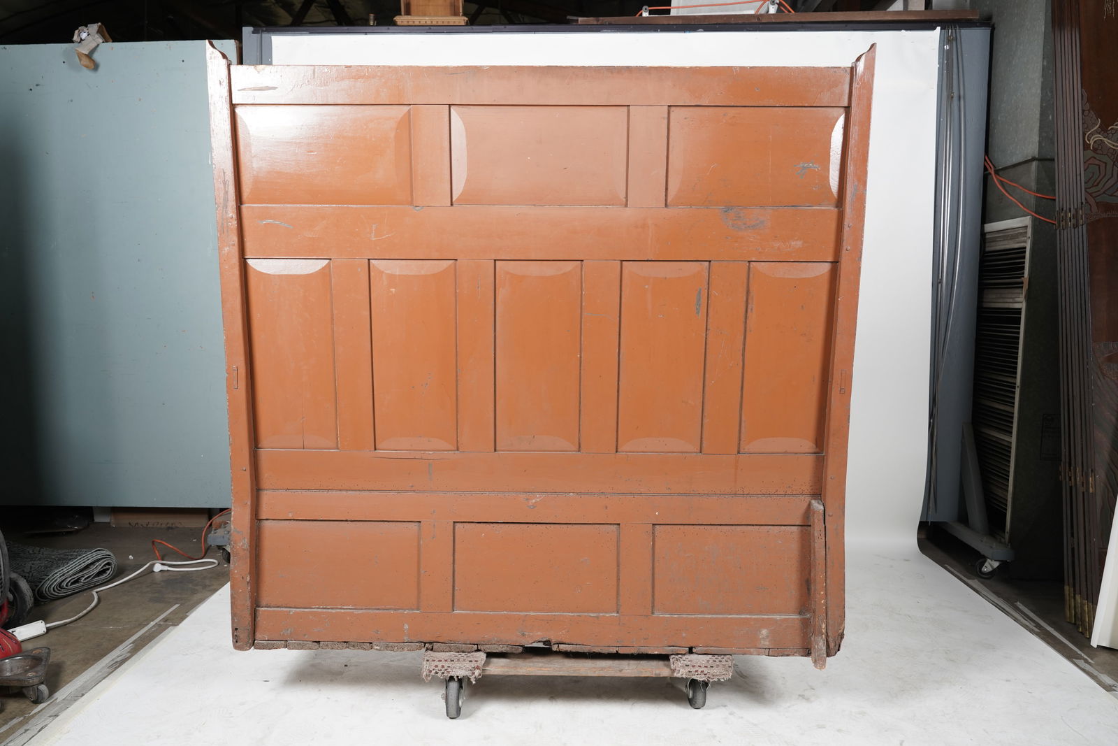 English Painted Settle - 9