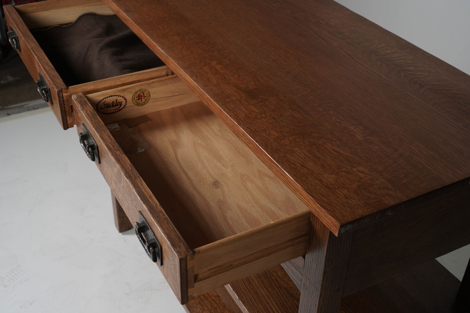 Stickley Oak Side Table - 9