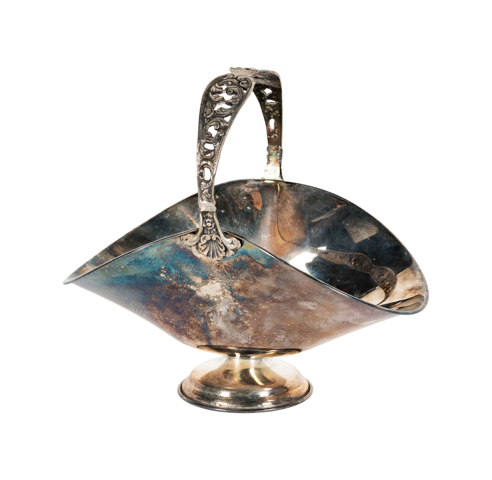 Italian .800 Silver Basket: Fabbrica Orreficeria Biffi, Vicenza, 1944-1968, with registration mark "3 VI" and further marked "800", Approximately 294 grams, 7 1/2 x 8 in.