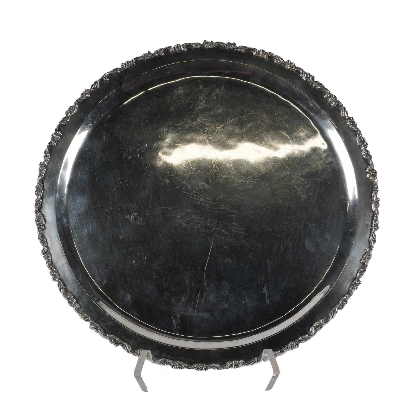 Mexican Sterling Round Tray: with oval mark "Art / Sterling / Mexico" Approximately 689 grams, 13 in. dia.